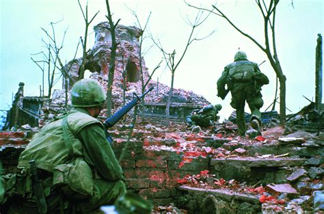  De Verovering van Huế; een Beslissende Slag in de Frans-Vietnamese Oorlog